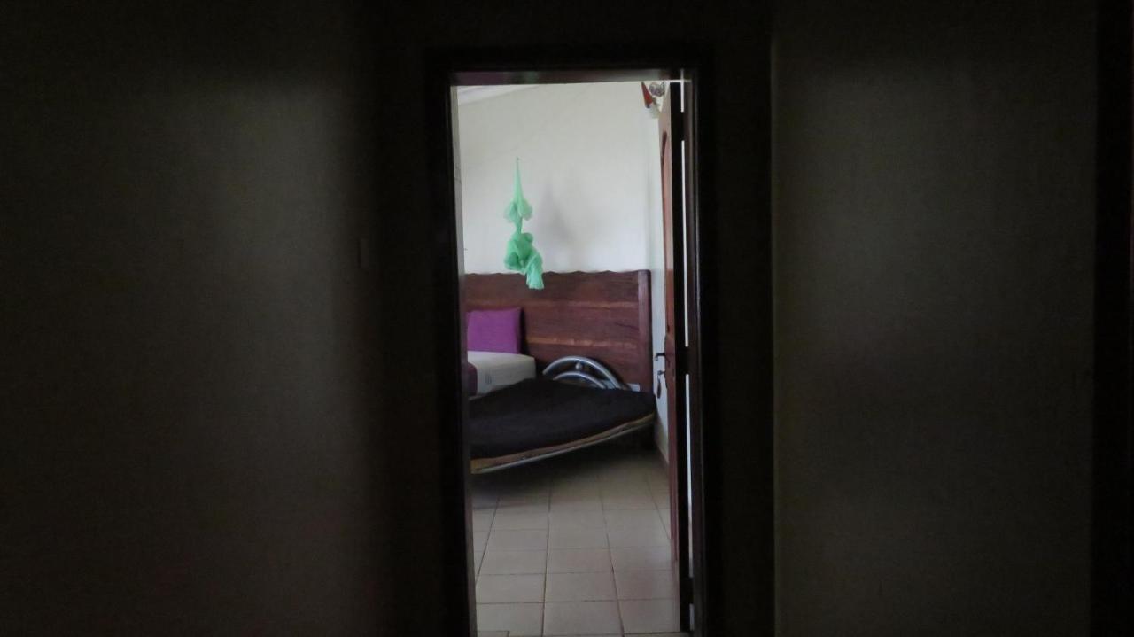 Global Village Hotel Pakwach Kültér fotó